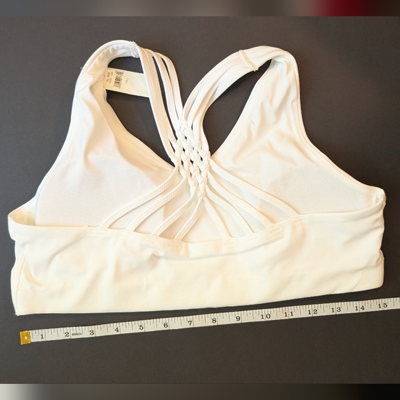 NWT Offline By Aerie Racerback Sports Bra White Size L Large - Picture 3 of 4